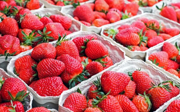 strawberries, fruit, market